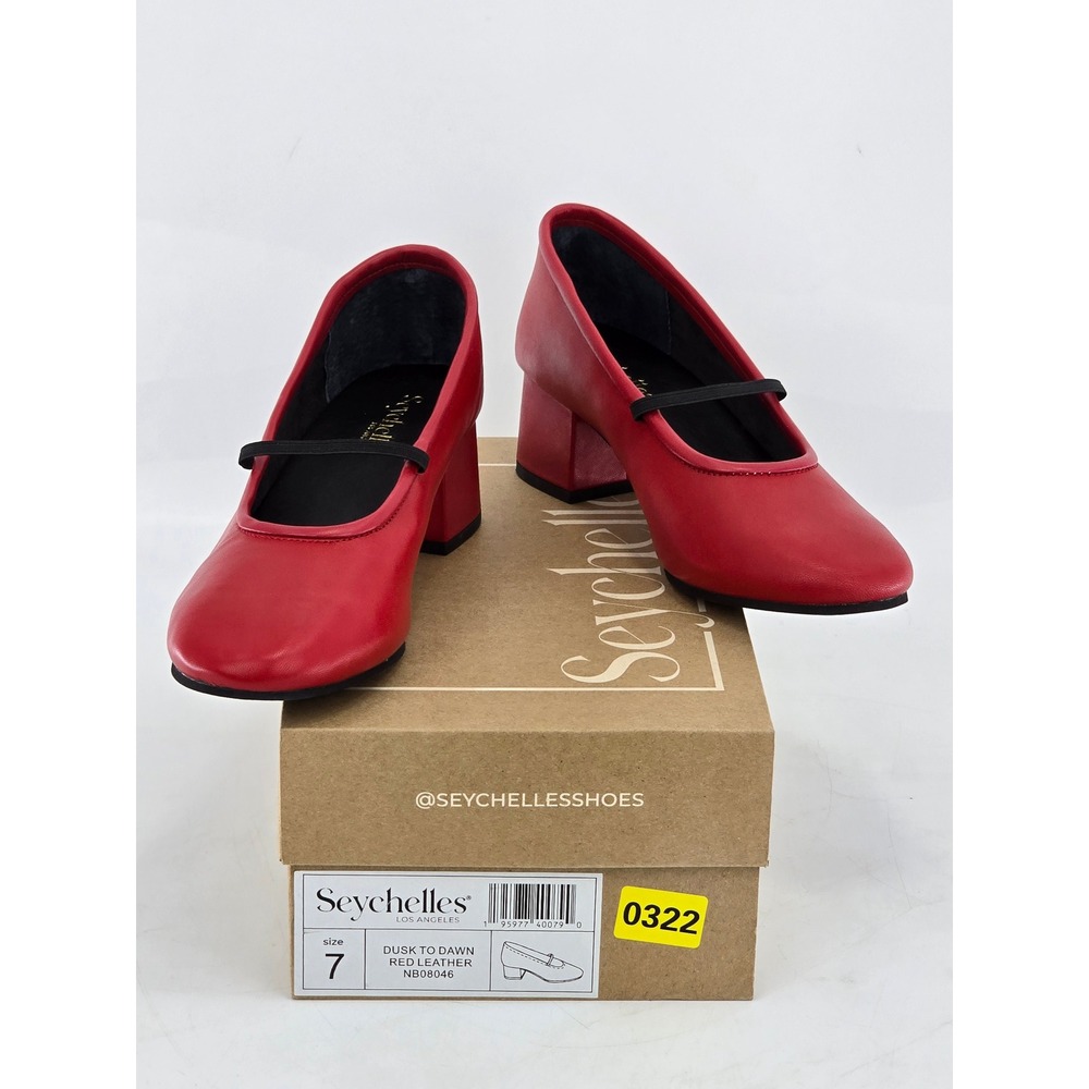 Seychelles Dusk To Dawn Pumps Womens 7 Red Leather Block Heel Mary Jane NEW